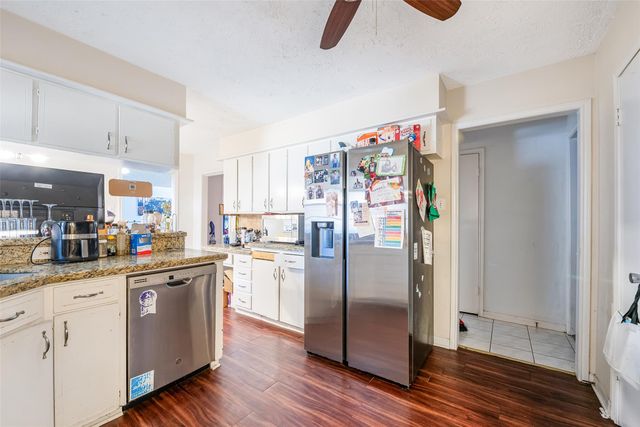 10827 Braes Forest Drive, Houston, TX 77071