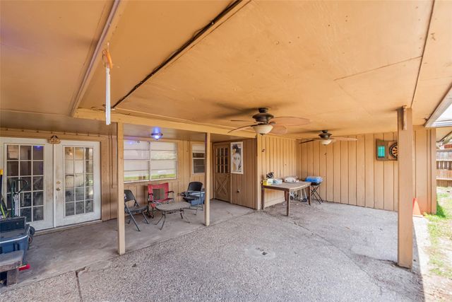 10827 Braes Forest Drive, Houston, TX 77071