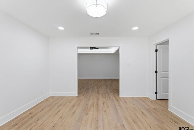 1004 Jeff Davis, Tyler, TX 75703