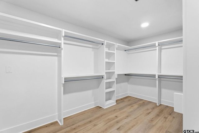1004 Jeff Davis, Tyler, TX 75703