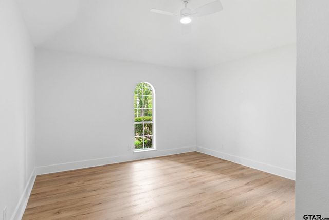 1004 Jeff Davis, Tyler, TX 75703