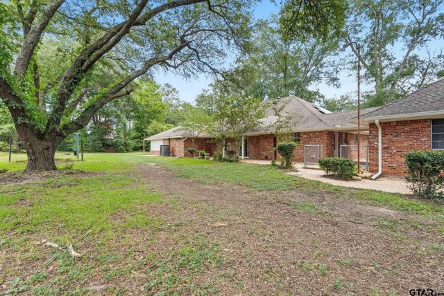 1004 Jeff Davis, Tyler, TX 75703