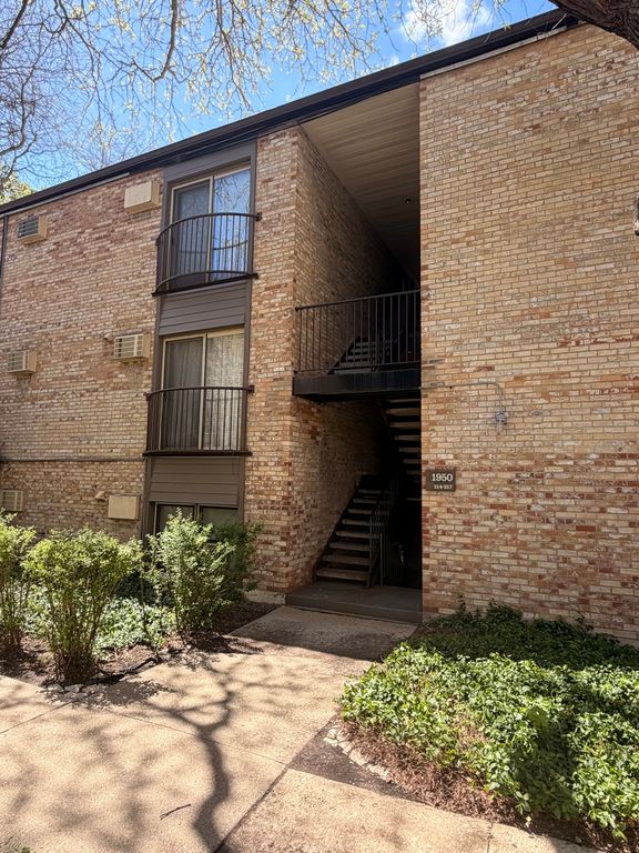 1950 CHERRY Lane 316, Northbrook, IL 60062