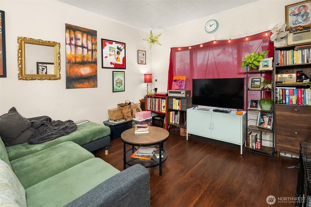 2509 Oakes Avenue, Everett, WA 98201