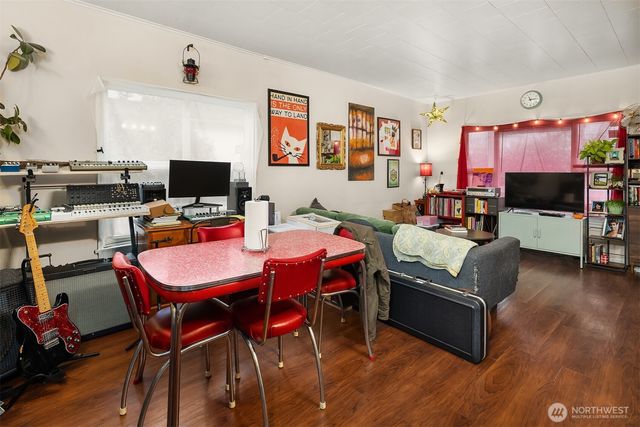 2509 Oakes Avenue, Everett, WA 98201