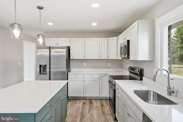11346 OBANNONS MILL RD, Boston, VA 22713