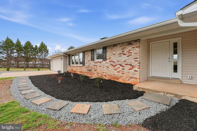 11346 OBANNONS MILL RD, Boston, VA 22713