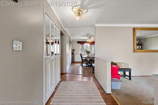 38482 Applewood Street, Clinton Charter Township, MI 48036