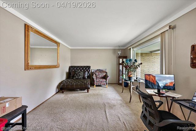 38482 Applewood Street, Clinton Charter Township, MI 48036