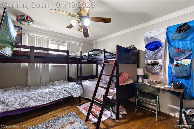 38482 Applewood Street, Clinton Charter Township, MI 48036