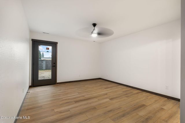 2212 Maverick Ct, Sandpoint, ID 83864