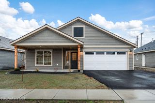 2212 Maverick Ct, Sandpoint, ID 83864