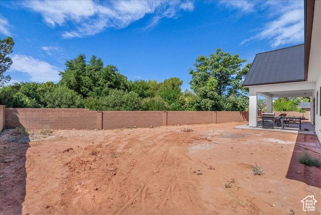 2447 ARROWHEAD TRL, Santa Clara, UT 84765