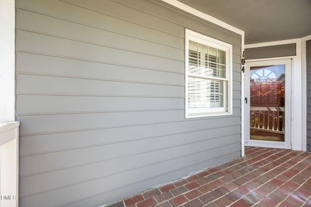 8321 Hempshire Place 104, Raleigh, NC 27613