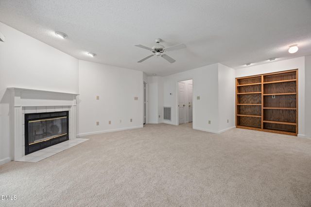 8321 Hempshire Place 104, Raleigh, NC 27613