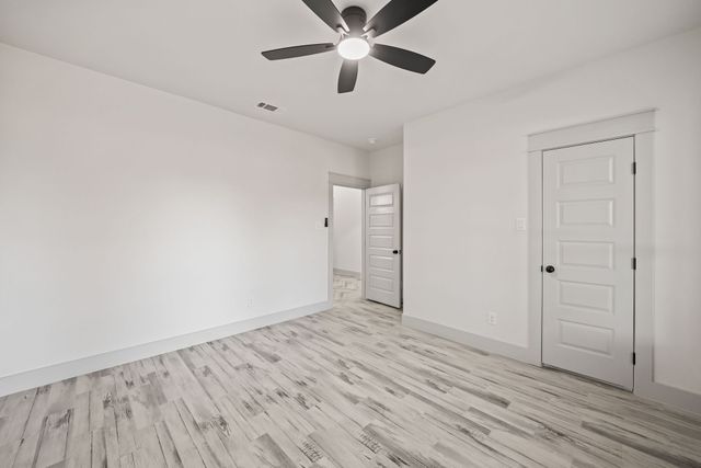 3707 N Elm Street, Fort Worth, TX 76106