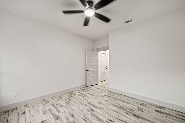 3707 N Elm Street, Fort Worth, TX 76106