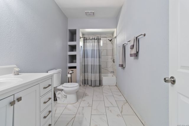 944 Fulton Ave, San Antonio, TX 78201