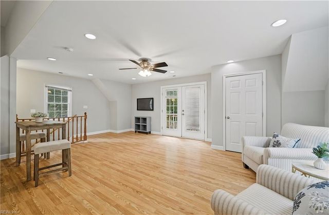 32 Little Florida RD, Poquoson, VA 23662