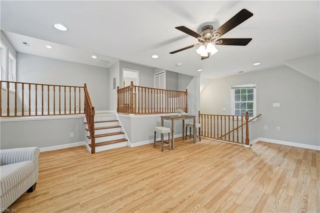 32 Little Florida RD, Poquoson, VA 23662