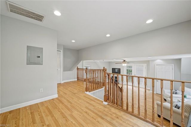 32 Little Florida RD, Poquoson, VA 23662
