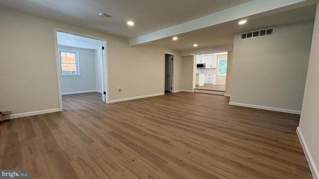 105 SIMMONS RD, Severna Park, MD 21146