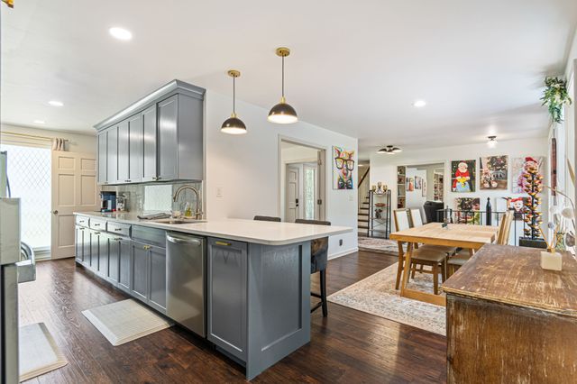 1058 Greenwood Ct, Gallatin, TN 37066
