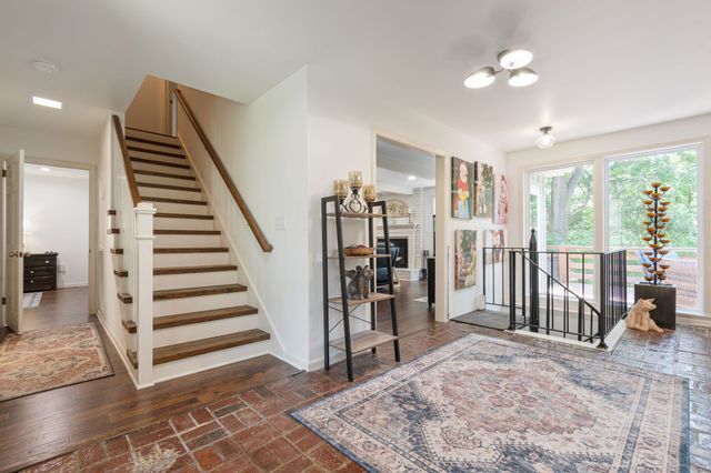 1058 Greenwood Ct, Gallatin, TN 37066