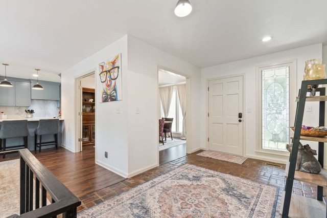 1058 Greenwood Ct, Gallatin, TN 37066