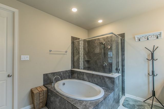 2521 Maidenhair Road, Frisco, TX 75033