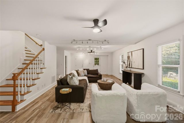7205 Watersreach Lane, Charlotte, NC 28277