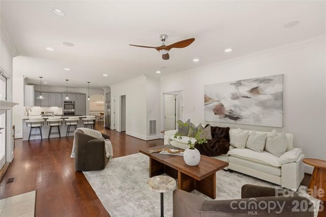 7205 Watersreach Lane, Charlotte, NC 28277