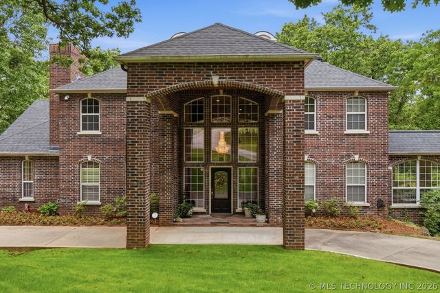 1402 N Birch Avenue, Sand Springs, OK 74063