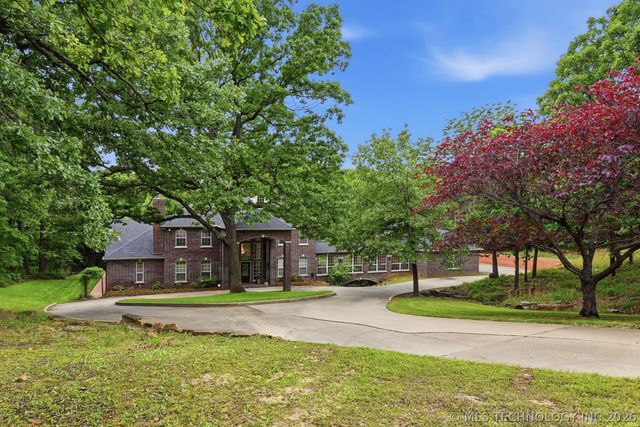 1402 N Birch Avenue, Sand Springs, OK 74063
