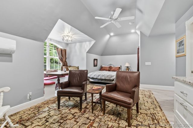 1402 N Birch Avenue, Sand Springs, OK 74063