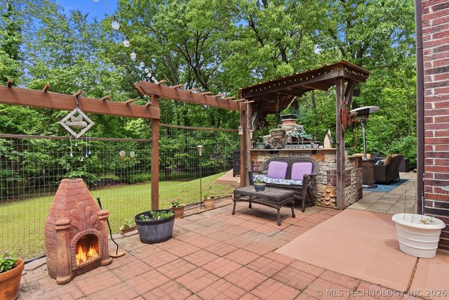 1402 N Birch Avenue, Sand Springs, OK 74063