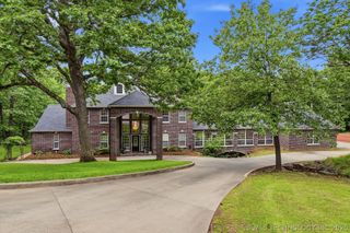 1402 N Birch Avenue, Sand Springs, OK 74063