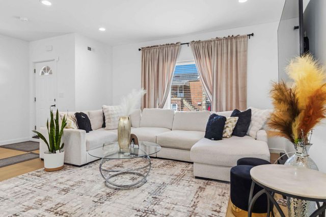 1632 STANWOOD ST, Philadelphia, PA 19152