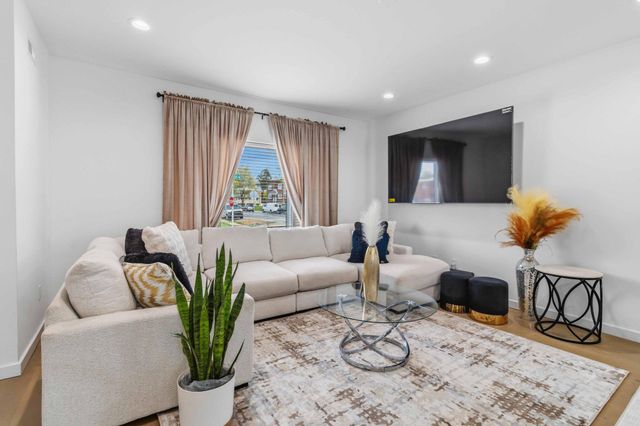 1632 STANWOOD ST, Philadelphia, PA 19152