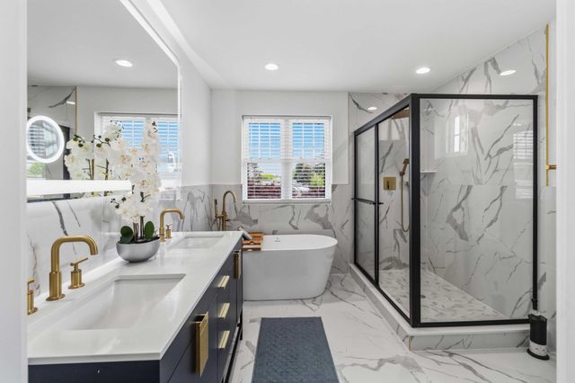 1632 STANWOOD ST, Philadelphia, PA 19152