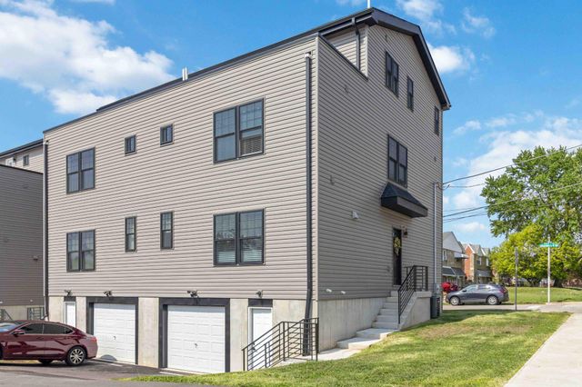 1632 STANWOOD ST, Philadelphia, PA 19152