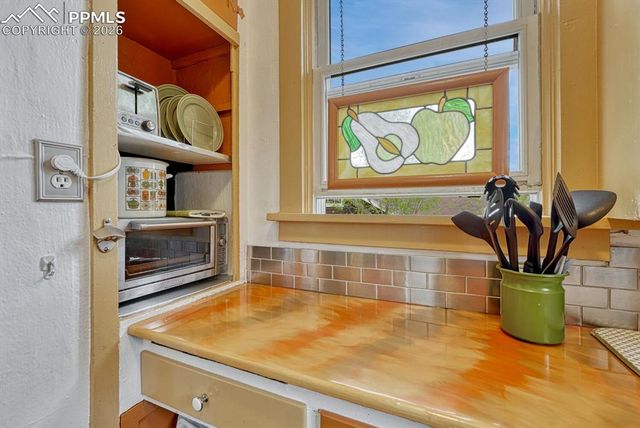 209 N Arcadia Street, Colorado Springs, CO 80903