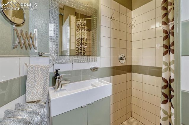 209 N Arcadia Street, Colorado Springs, CO 80903