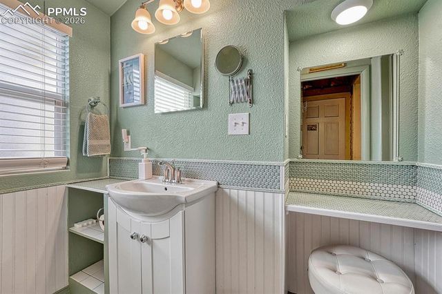 209 N Arcadia Street, Colorado Springs, CO 80903