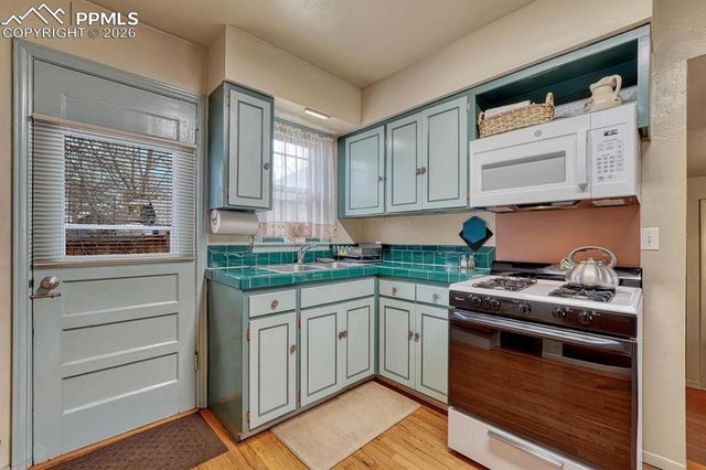 209 N Arcadia Street, Colorado Springs, CO 80903