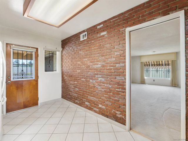 7113 Purdue, La Mesa, CA 91942