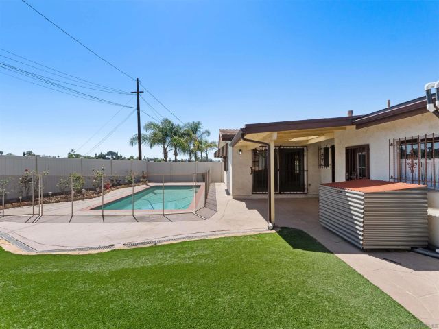 7113 Purdue, La Mesa, CA 91942