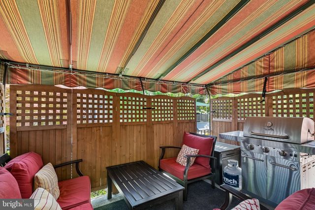 228 EDGEHILL RD, Merion Station, PA 19066