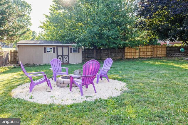 208 N CHURCH ST, Mountville, PA 17554