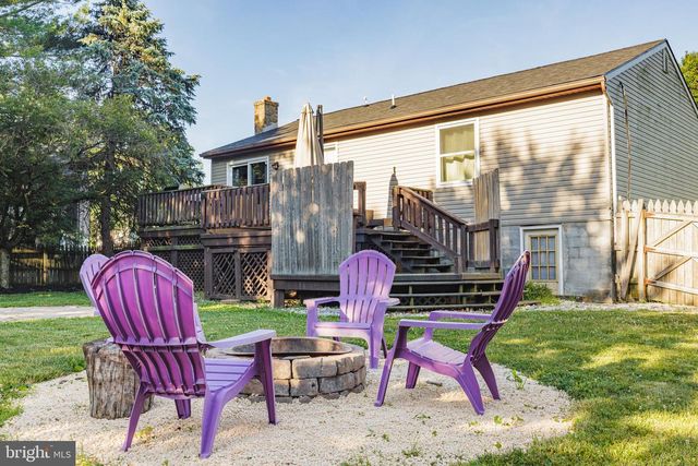 208 N CHURCH ST, Mountville, PA 17554